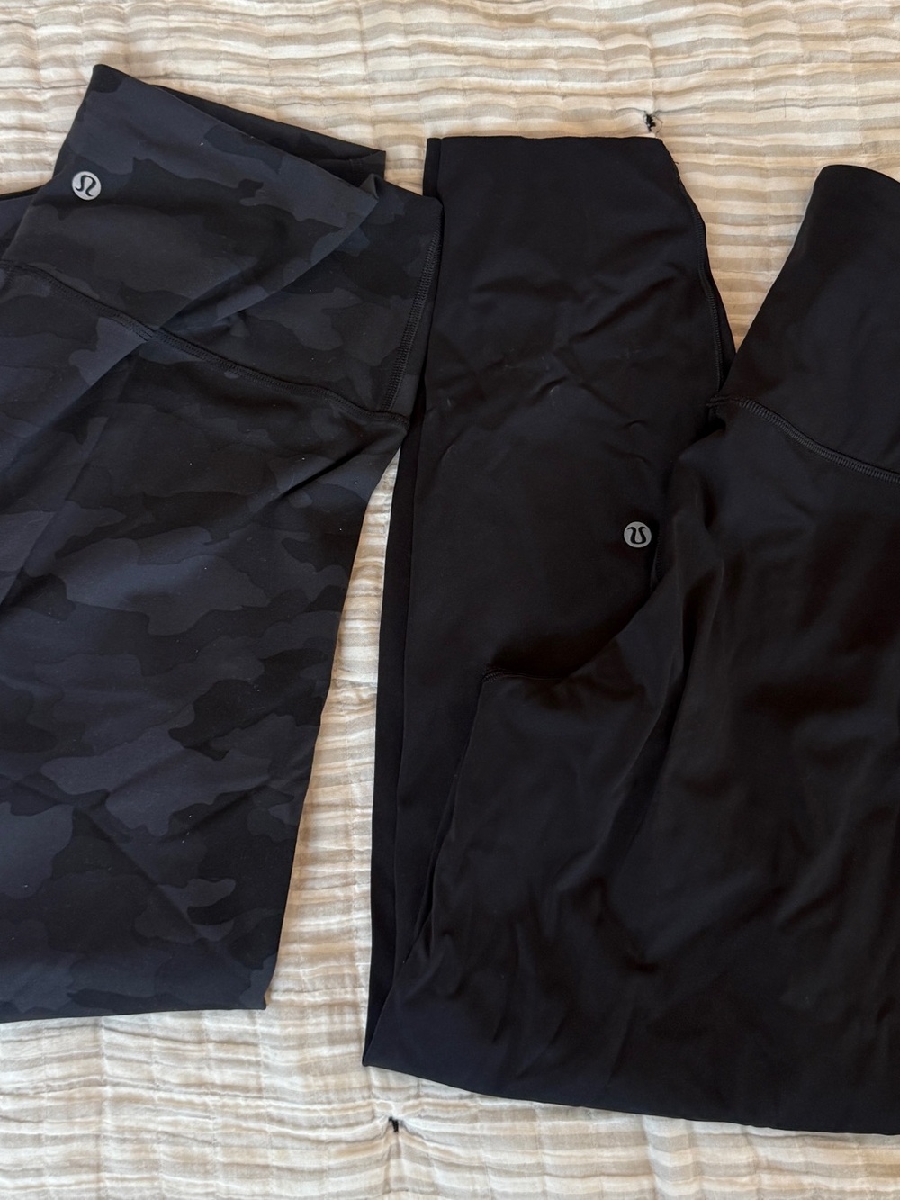 Women’s lululemon athletica Black & Charcoal Camo Leggings